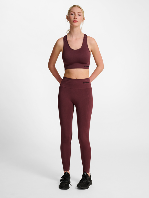 hmlTIF SEAMLESS HIGH WAIST TIGHTS, FUDGE, model