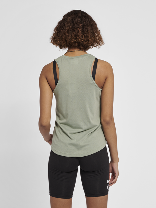 hmlMT VANJA TOP, LILY PAD, model