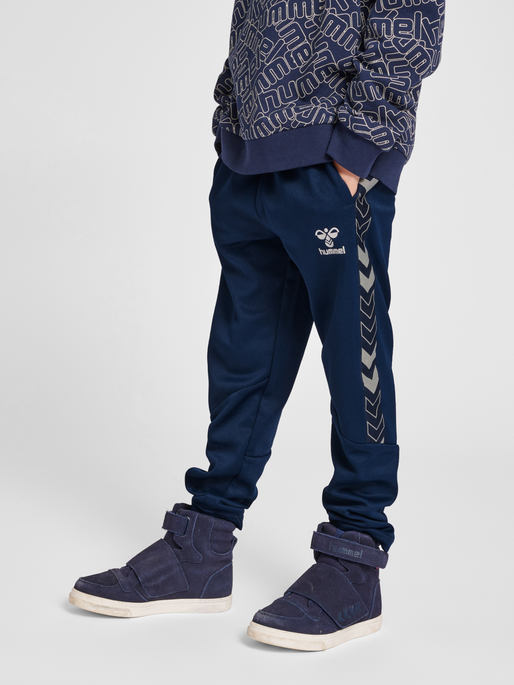 hmlJAYCE PANTS, 1009, model