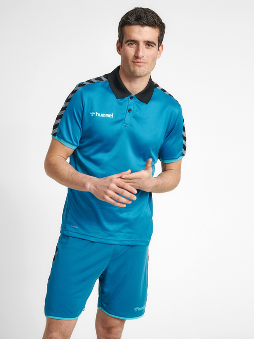 hmlAUTHENTIC FUNCTIONAL POLO, CELESTIAL, model
