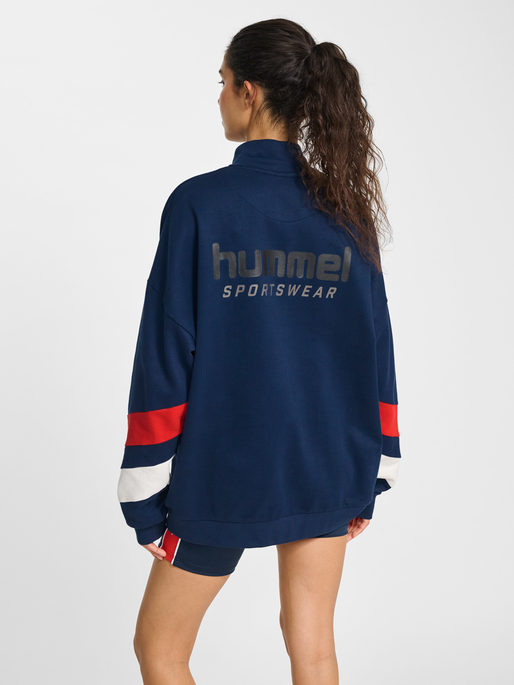 hmlOVERSIZED HALFZIP SPORTSWEAR, DRESS BLUES, model