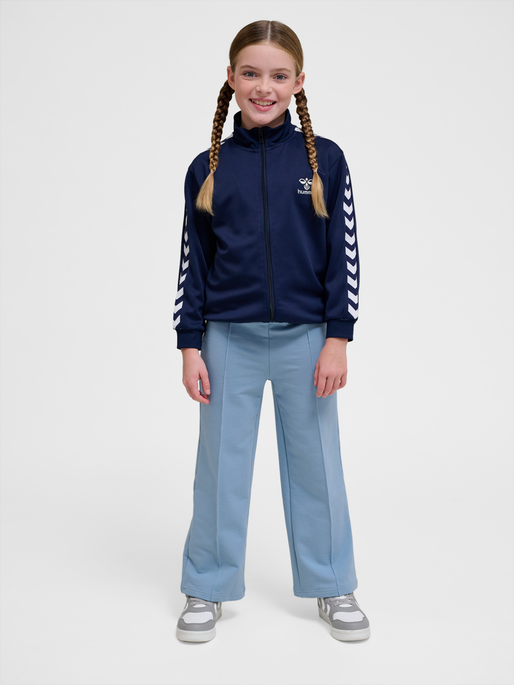 hmlHIXI PANTS, FADED DENIM, model