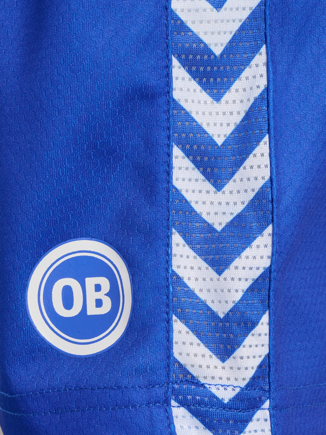 OB 23/24 HOME MINI KIT, WHITE/LAPIS BLUE UNSPONSORED, packshot