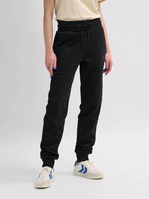 hmlPAOLA REGULAR PANTS, BLACK, model