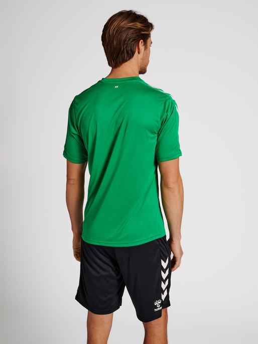 hmlCORE XK POLY JERSEY S/S, JELLY BEAN, model