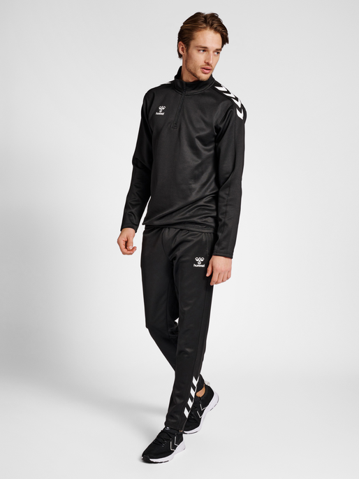 hmlCORE XK HALF ZIP POLY SWEAT, BLACK/BLACK, model