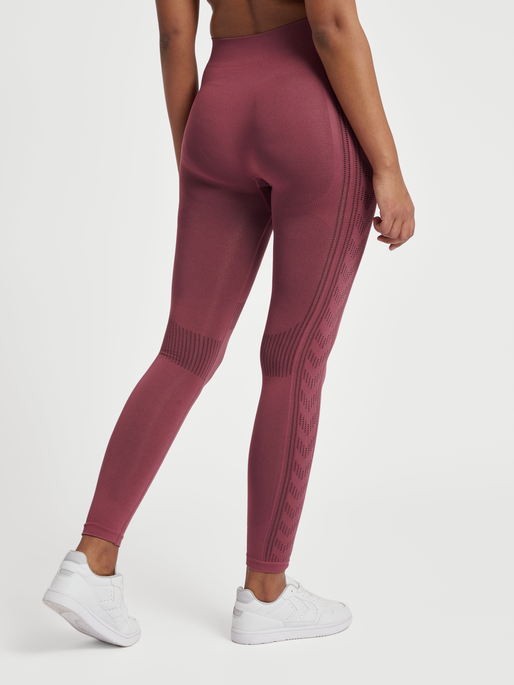 hmlMT SHAPING SEAMLESS MW TIGHTS, NOCTURNE, model