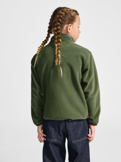 hmlJR FLEECE ZIP JACKET, OLIVINE, model