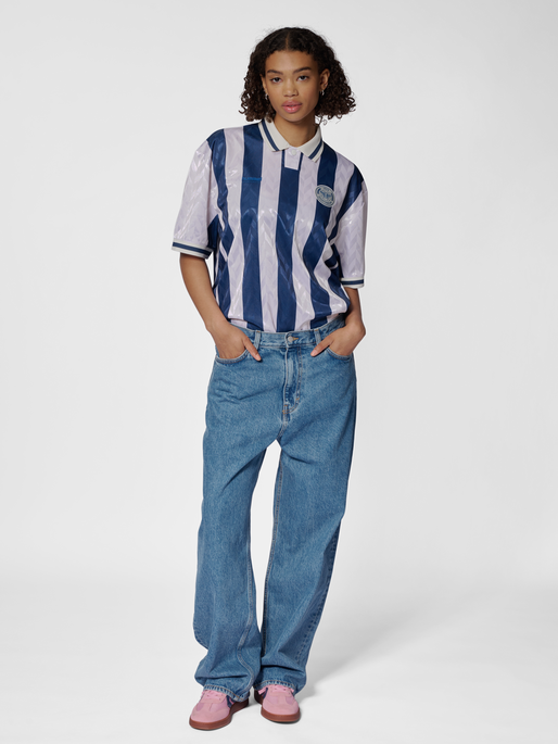 hmlOVERSIZED SOCCER JERSEY S/S, ESTATE BLUE, model