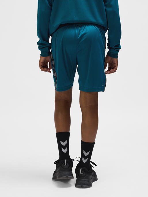 hmlAUTHENTIC PL SHORTS KIDS, BLUE CORAL, model