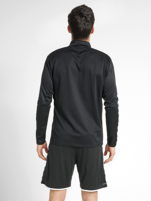 hmlAUTHENTIC HALF ZIP SWEATSHIRT, BLACK/WHITE, model