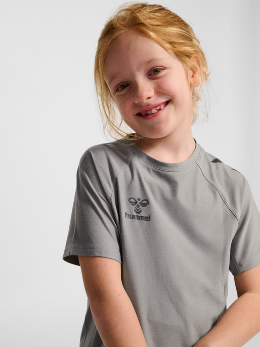 hmlCIMA 2.0 JERSEY S/S KIDS, ALLOY MELANGE, model