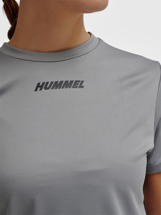 hmlMULTI PL JERSEY WOMAN, SHARKSKIN, model