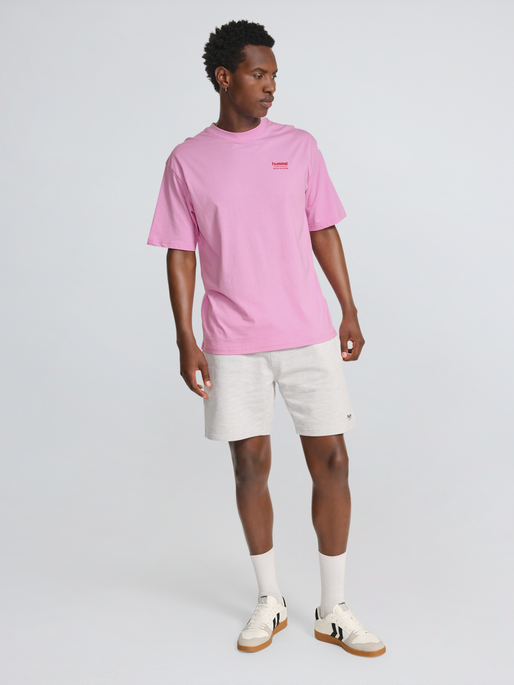hmlLOOSE T-SHIRT S/S HSW FOOTBALL, PASTEL LAVENDER, model