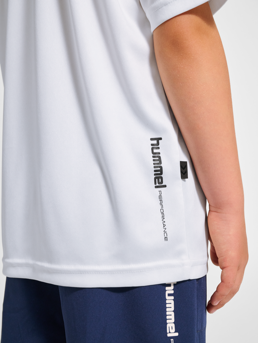 hmlJR PULSE TRAINING T-SHIRT, WHITE, model