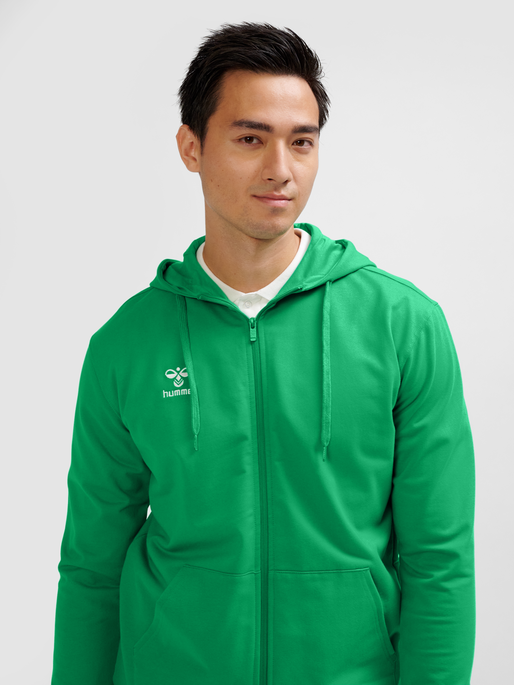 hmlGO 2.0 ZIP HOODIE, JELLY BEAN, model