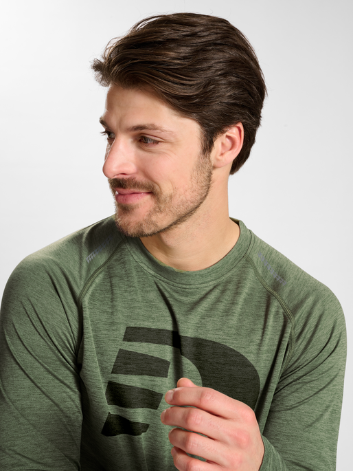 nwlORLANDO T-SHIRT L/S MEN, FOUR LEAF CLOVER MELANGE, model